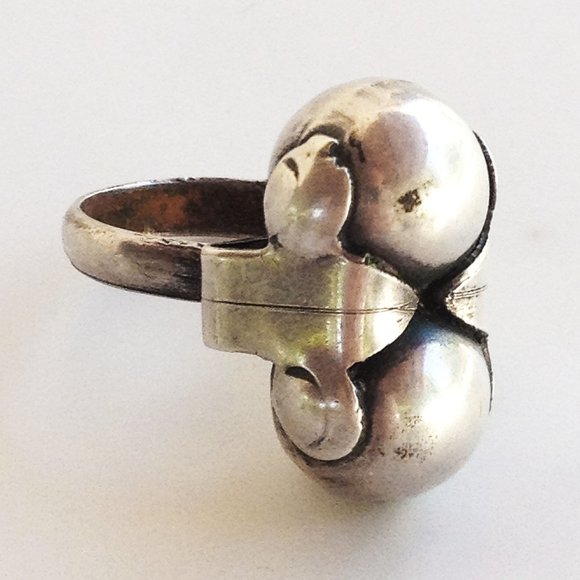 Vintage Dual Silver Sphere Ring - Picture 1 of 6